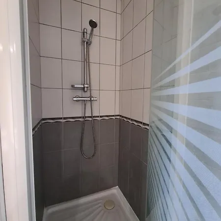 Le Vallon A 5 Min Du Puy Dufou Lägenhet *